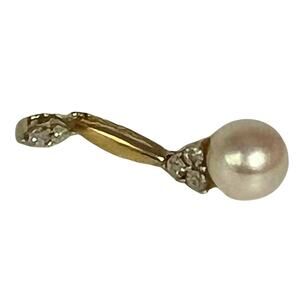 10k Yellow Gold Pendant Pearl Diamonds Stone